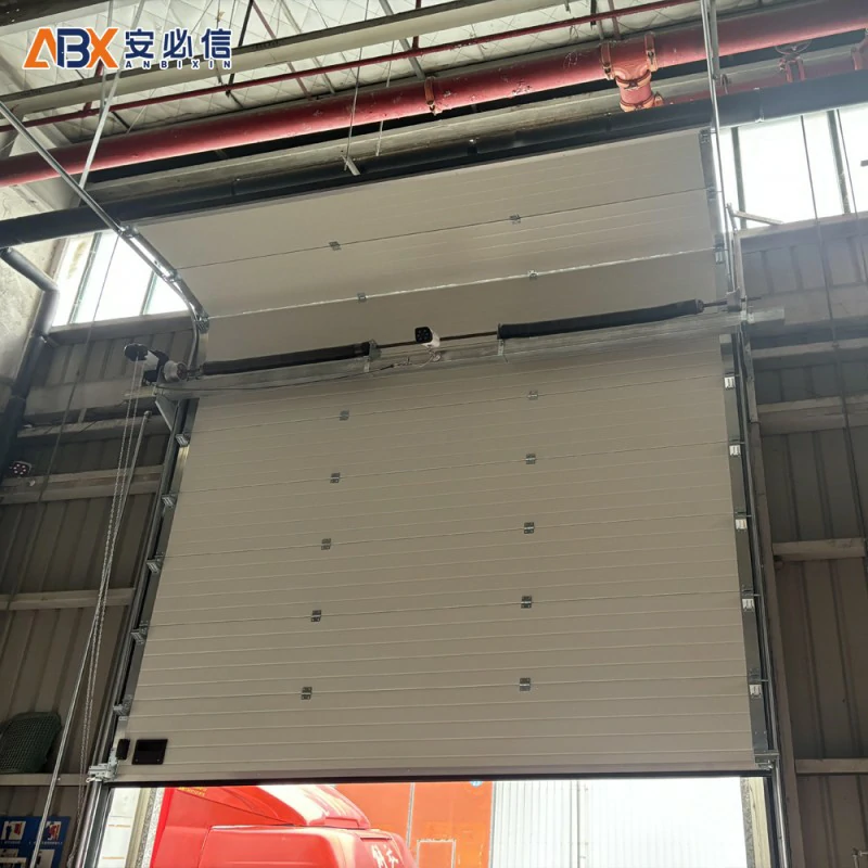 伊犁哈萨克铝板提升门